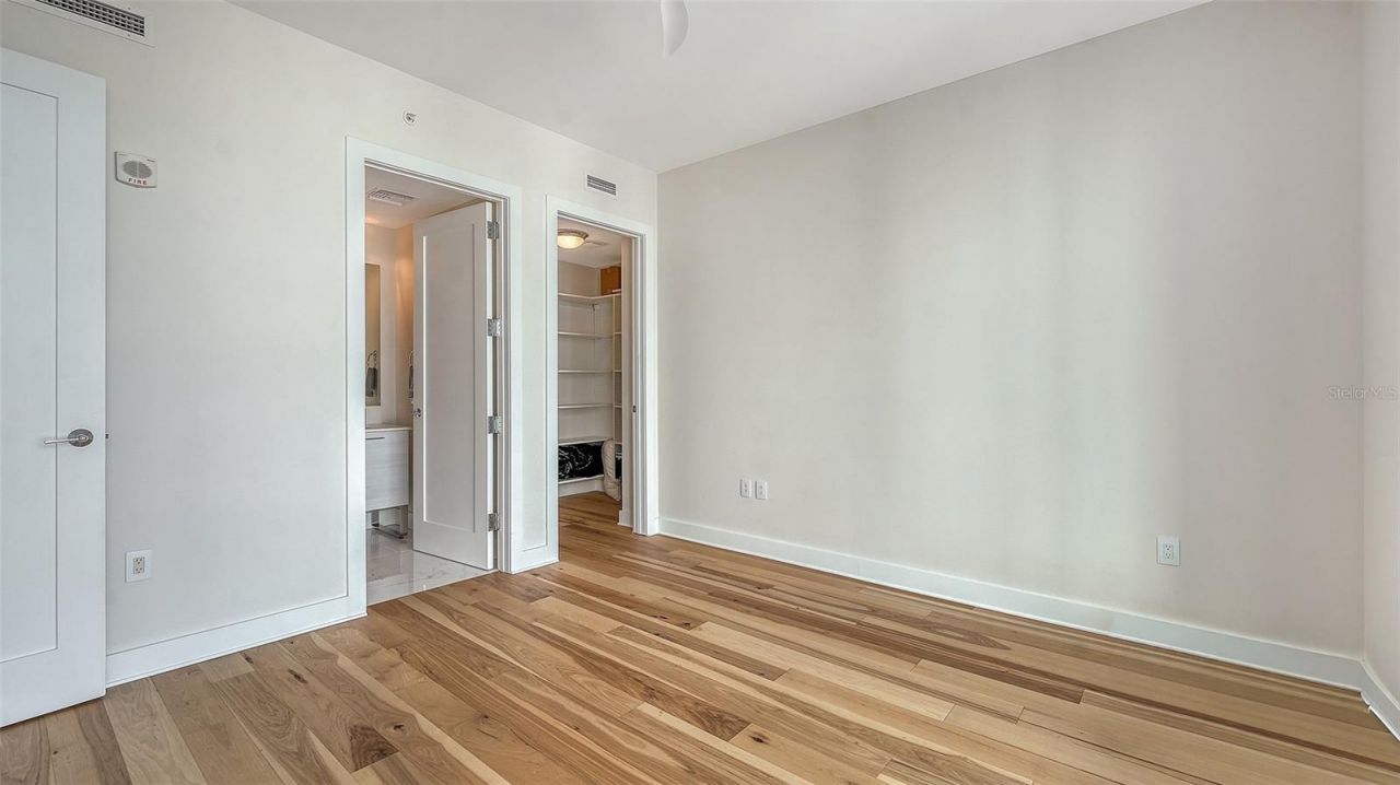 1155 N Gulfstream Avenue, Unit 1506, Sarasota, FL 34236 Photo