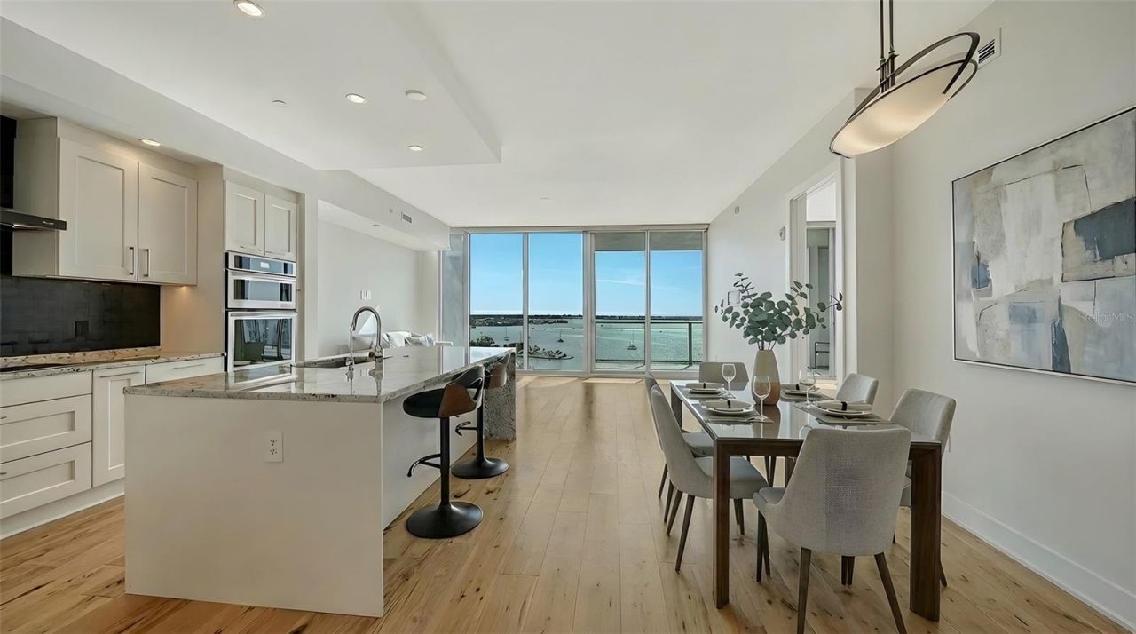 1155 N Gulfstream Avenue, Unit 1506, Sarasota, FL 34236 Photo