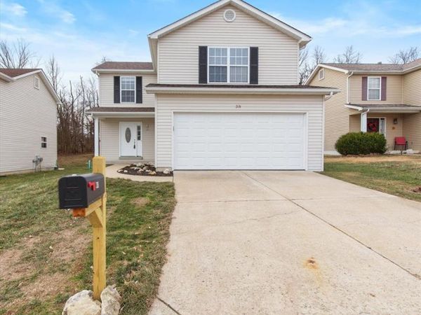 38 Saddleback Ridge Drive, Winfield, MO 63389