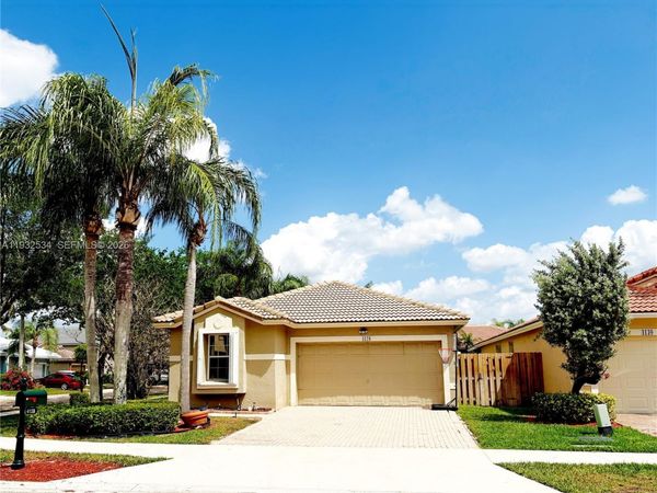 4128 Sapphire Ter , Weston, FL 33331