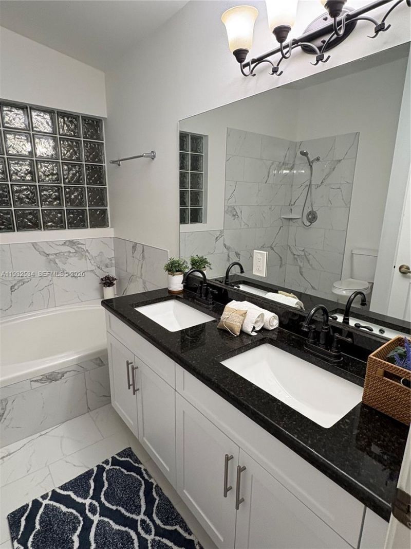 4128 Sapphire Ter , Weston, FL 33331 Photo