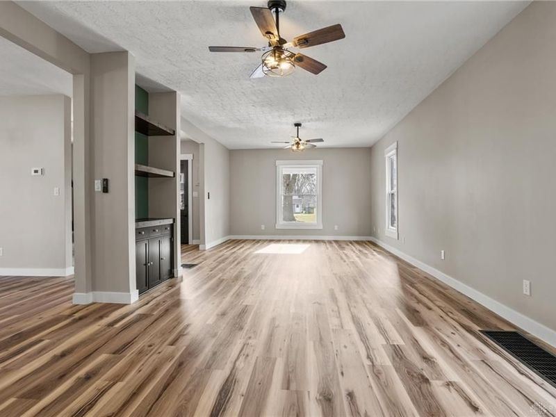 130 W Church Street, Bradford, OH 45308 Photo 10