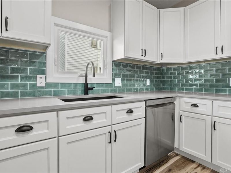 130 W Church Street, Bradford, OH 45308 Photo 16