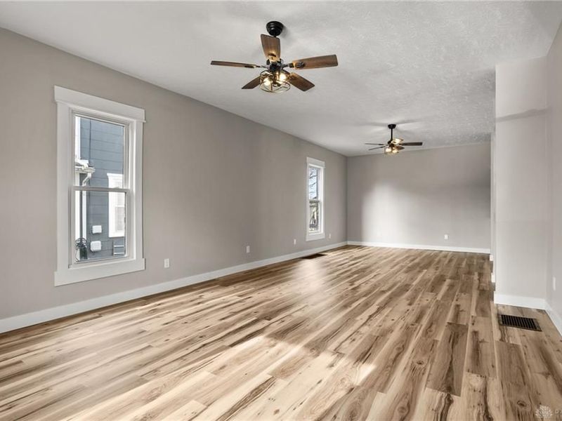 130 W Church Street, Bradford, OH 45308 Photo 7