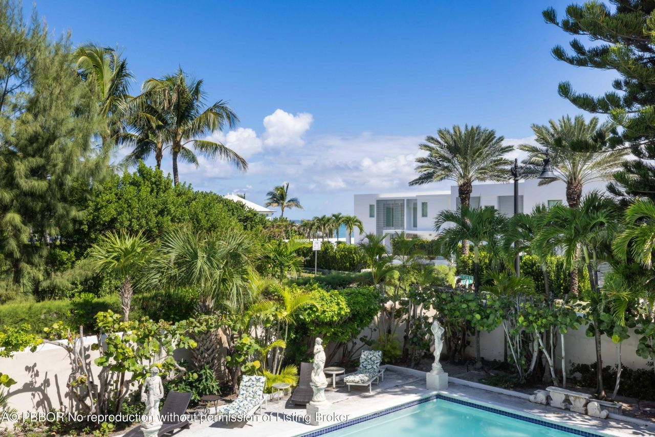 1048 S Ocean Boulevard, Palm Beach, FL 33480 Photo