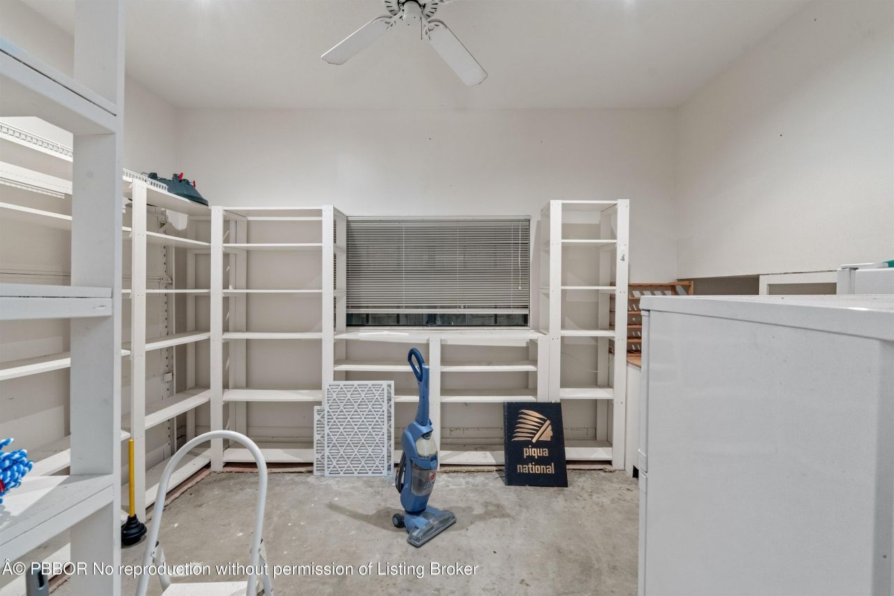 206 Queens Lane, Palm Beach, FL 33480 Photo