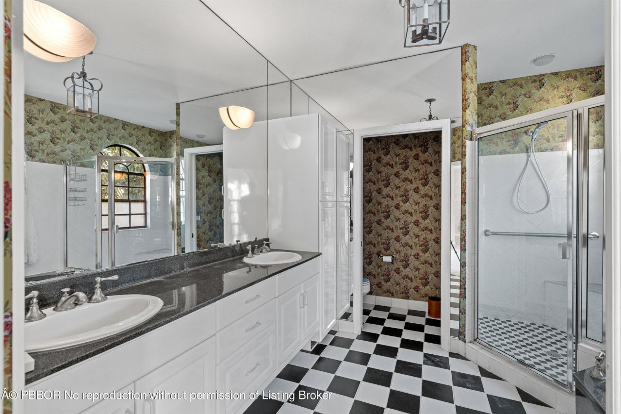 206 Queens Lane, Palm Beach, FL 33480 Photo