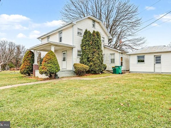222 S S SPORTING HILL ROAD, MECHANICSBURG, PA 17050