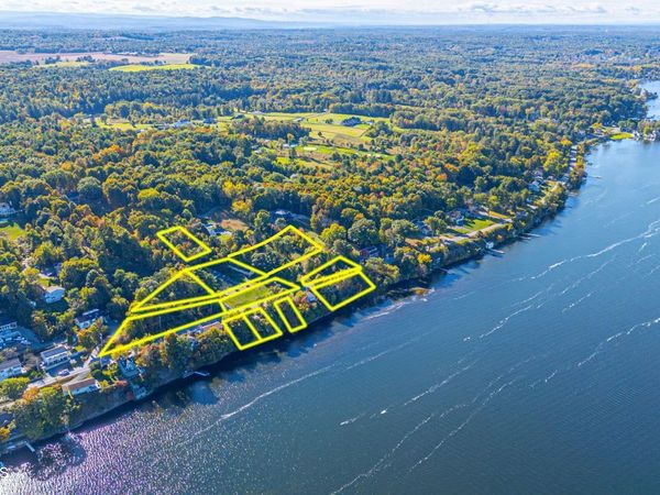 1192 NY-9P, Saratoga Springs, NY 12866