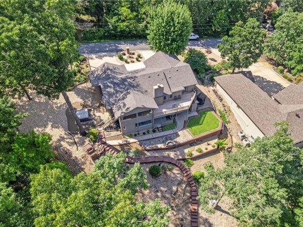 14 Waterside Lane, Bella Vista, AR 72715