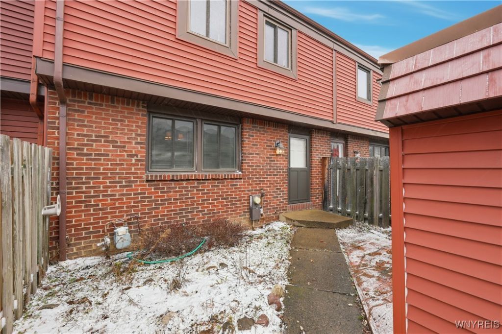 1213 Peppertree Drive, Derby, NY 14047 Main Photo