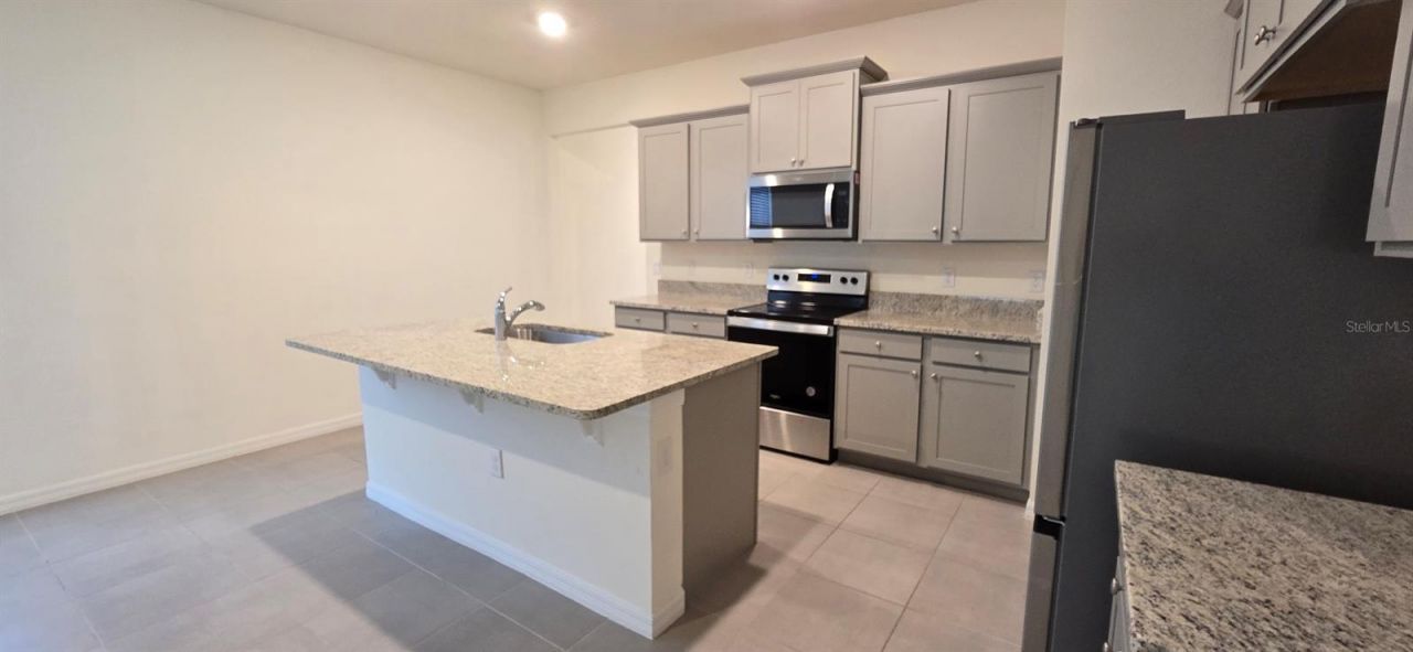 5530 NW 40th Loop, Ocala, FL 34482 Photo