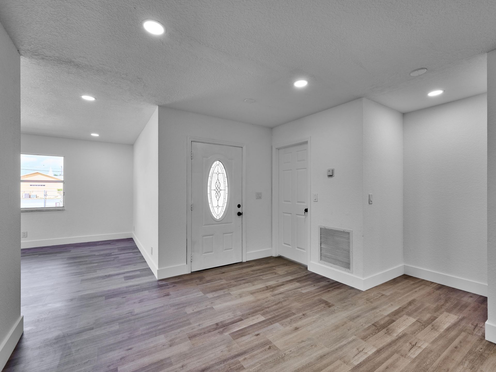 1549 W 19th Street, Riviera Beach, FL 33404 Photo