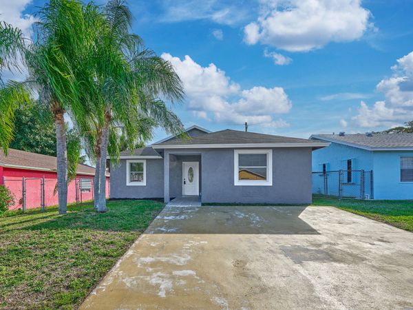 1549 W 19th Street, Riviera Beach, FL 33404