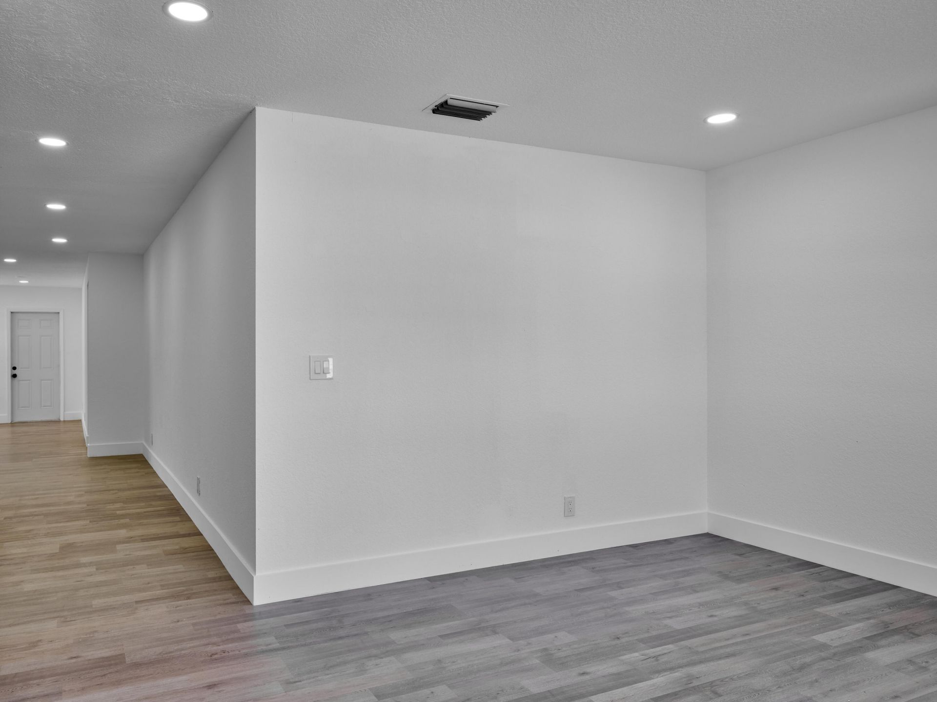 1549 W 19th Street, Riviera Beach, FL 33404 Photo