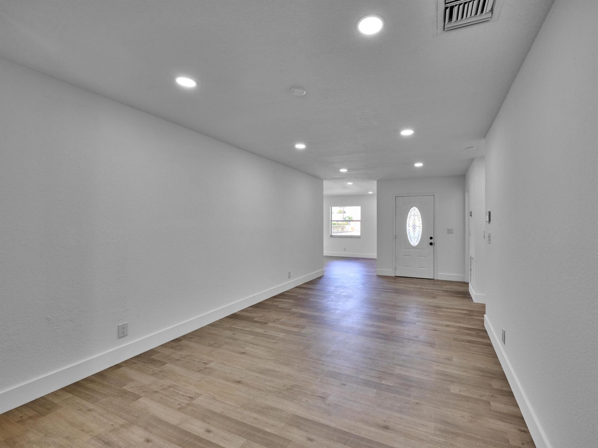 1549 W 19th Street, Riviera Beach, FL 33404 Photo