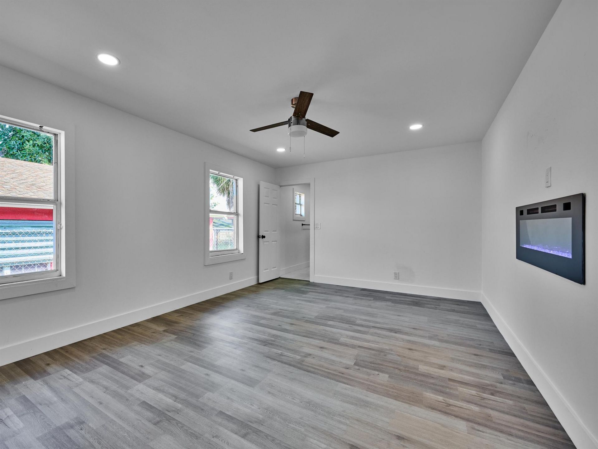 1549 W 19th Street, Riviera Beach, FL 33404 Photo