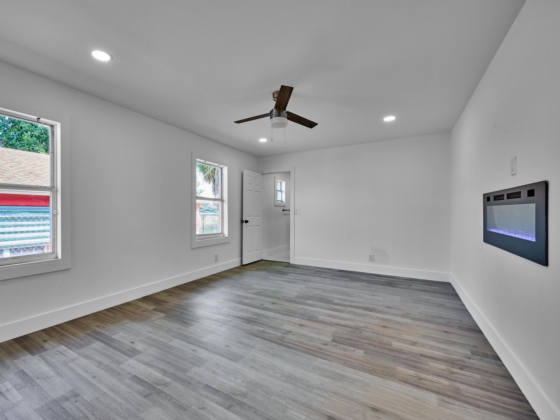 1549 W 19th Street, Riviera Beach, FL 33404 Photo