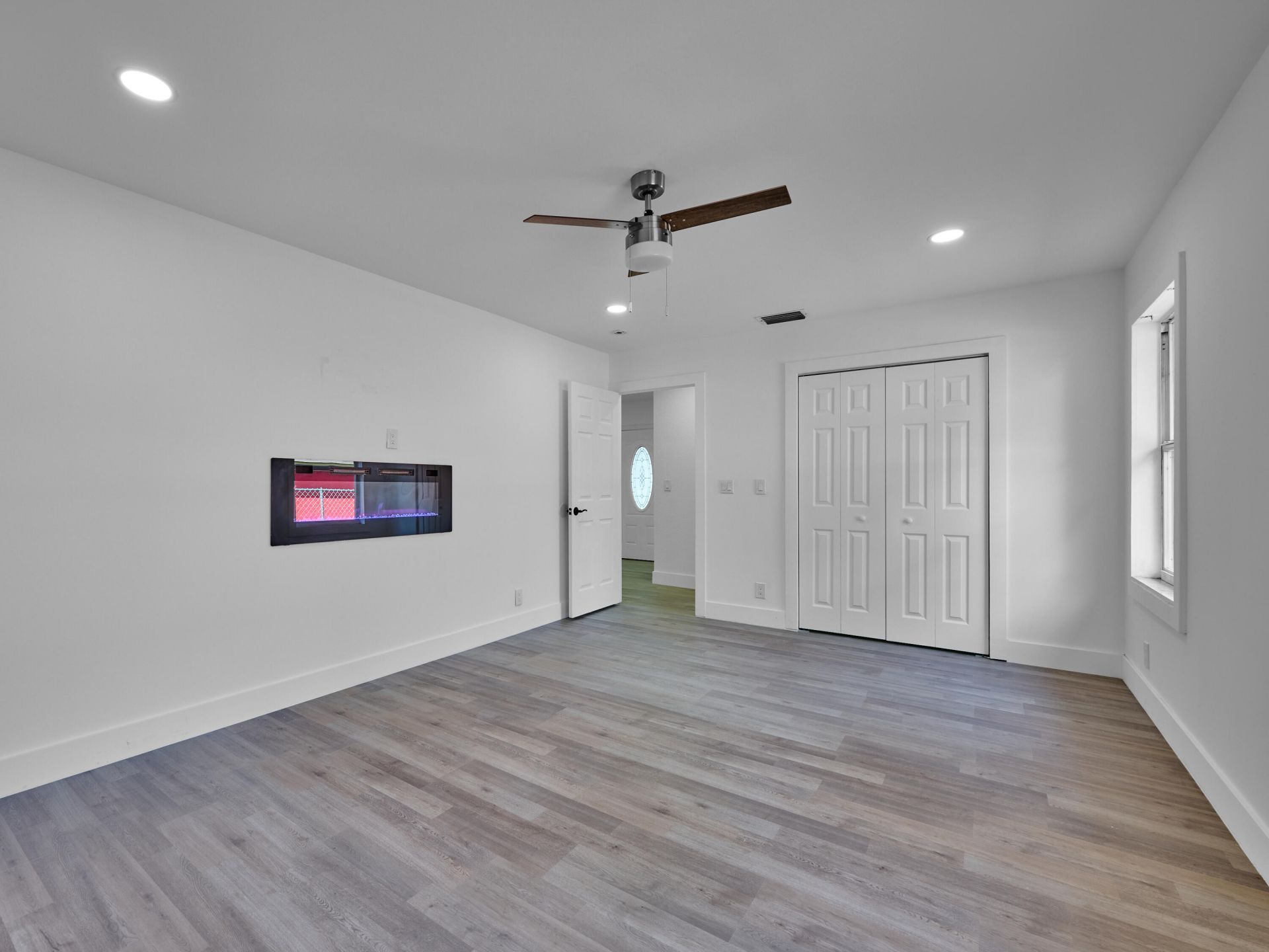 1549 W 19th Street, Riviera Beach, FL 33404 Photo