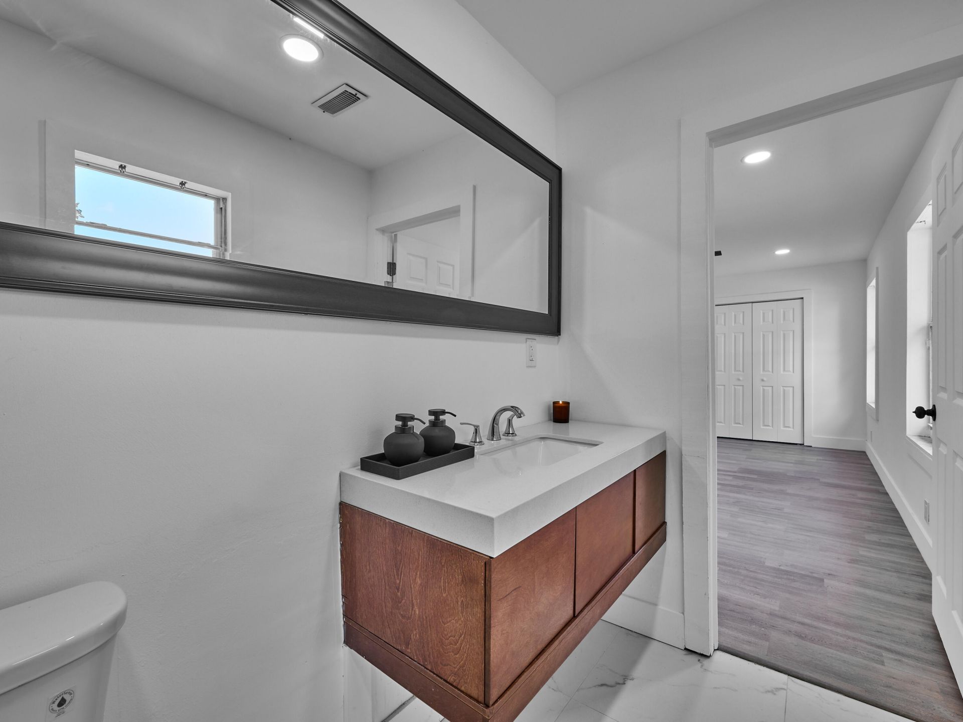 1549 W 19th Street, Riviera Beach, FL 33404 Photo