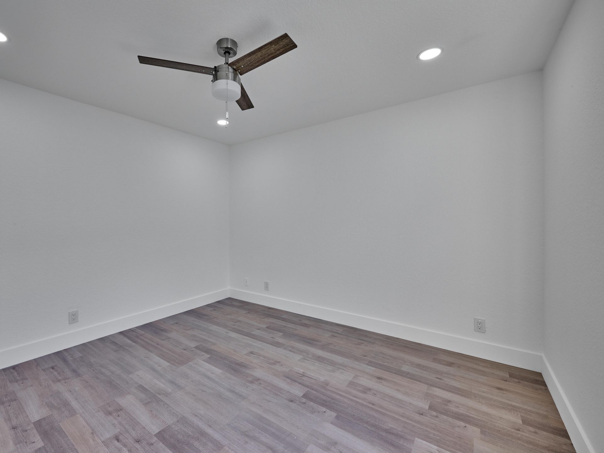 1549 W 19th Street, Riviera Beach, FL 33404 Photo