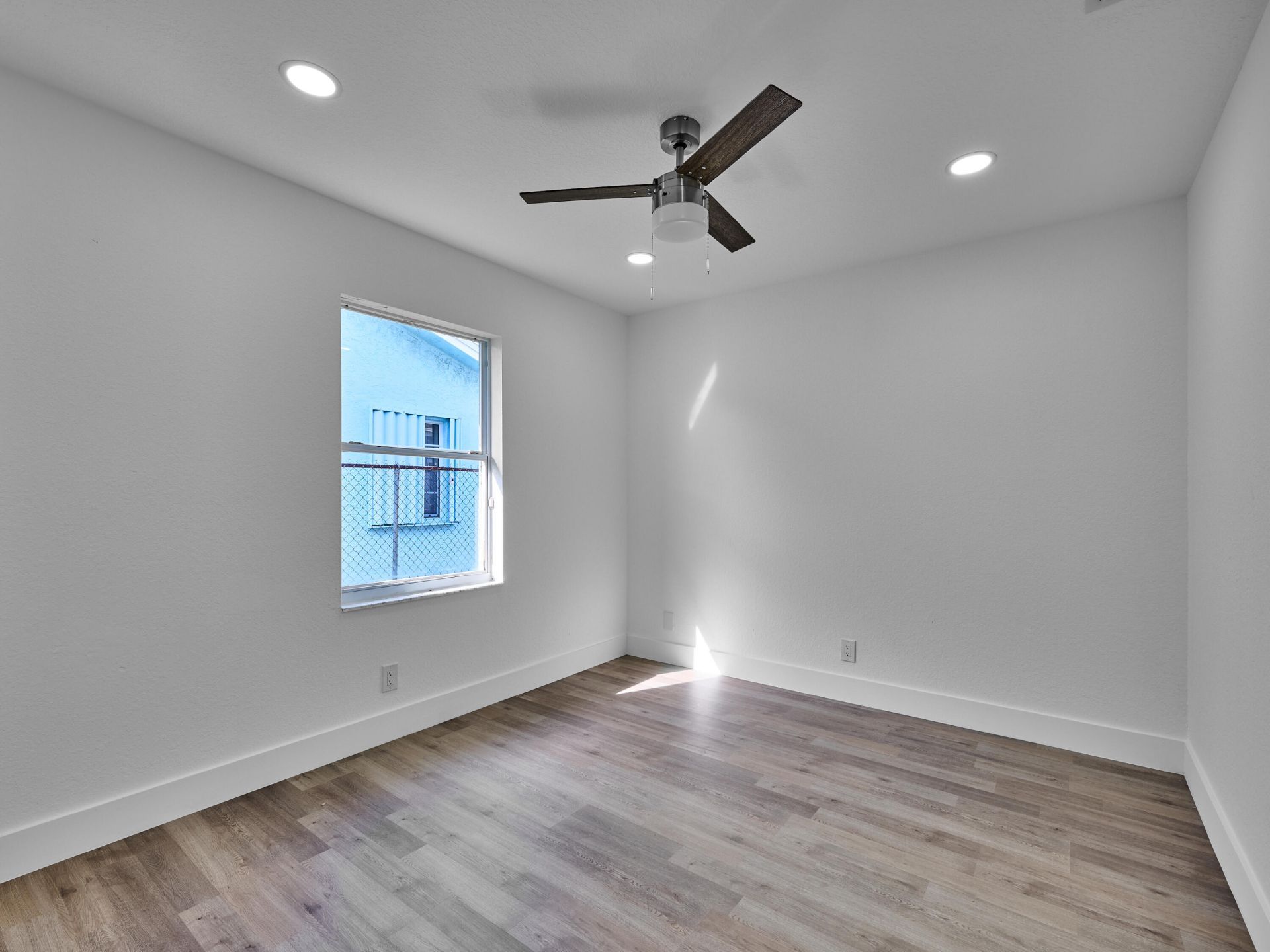 1549 W 19th Street, Riviera Beach, FL 33404 Photo