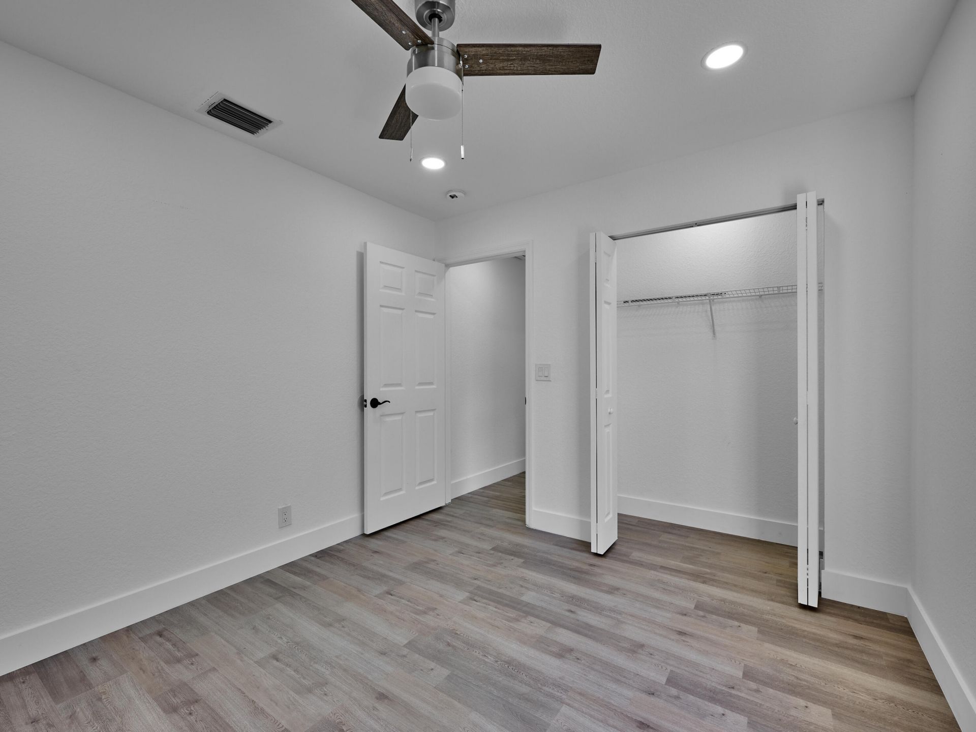 1549 W 19th Street, Riviera Beach, FL 33404 Photo