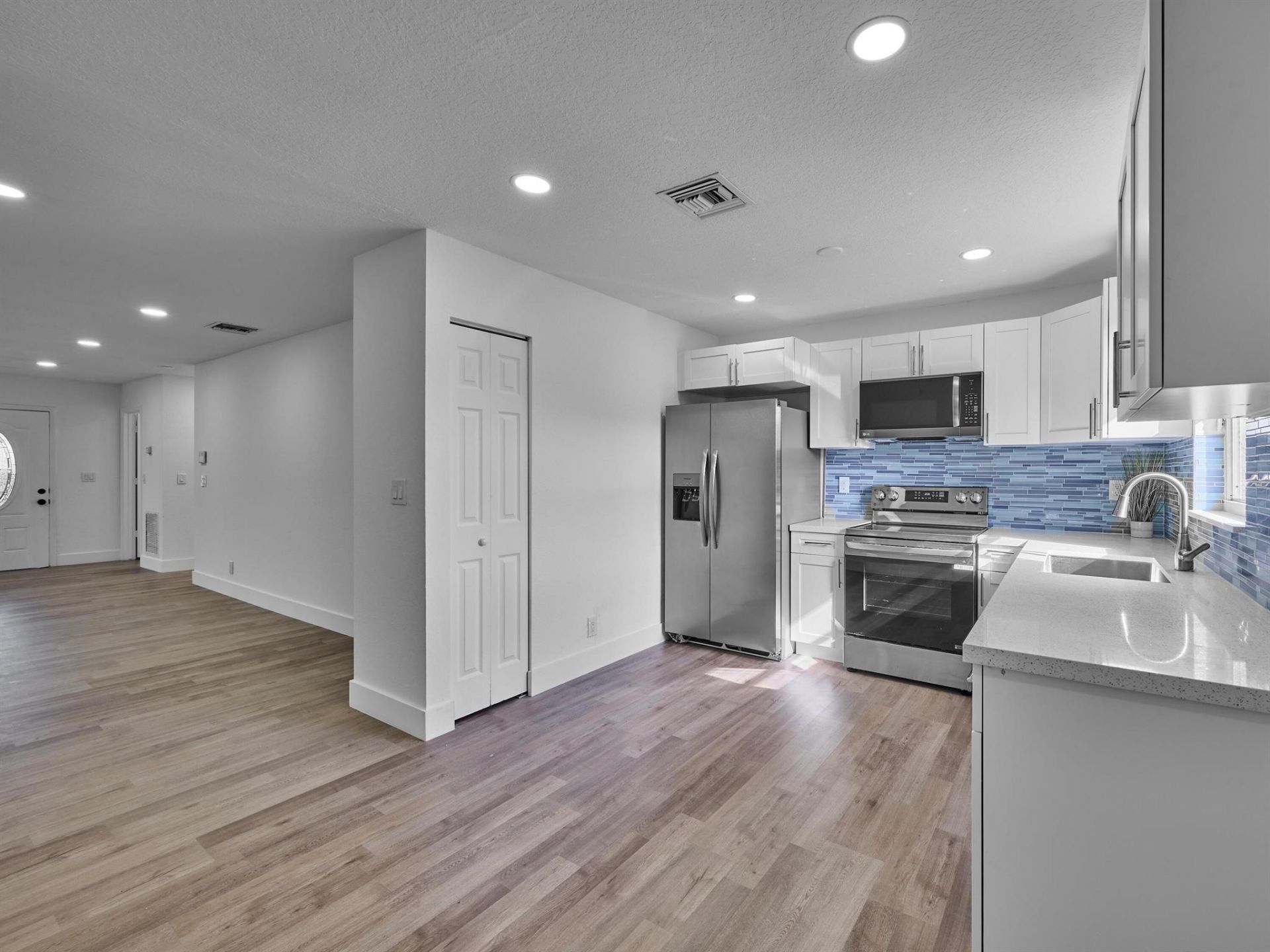 1549 W 19th Street, Riviera Beach, FL 33404 Photo