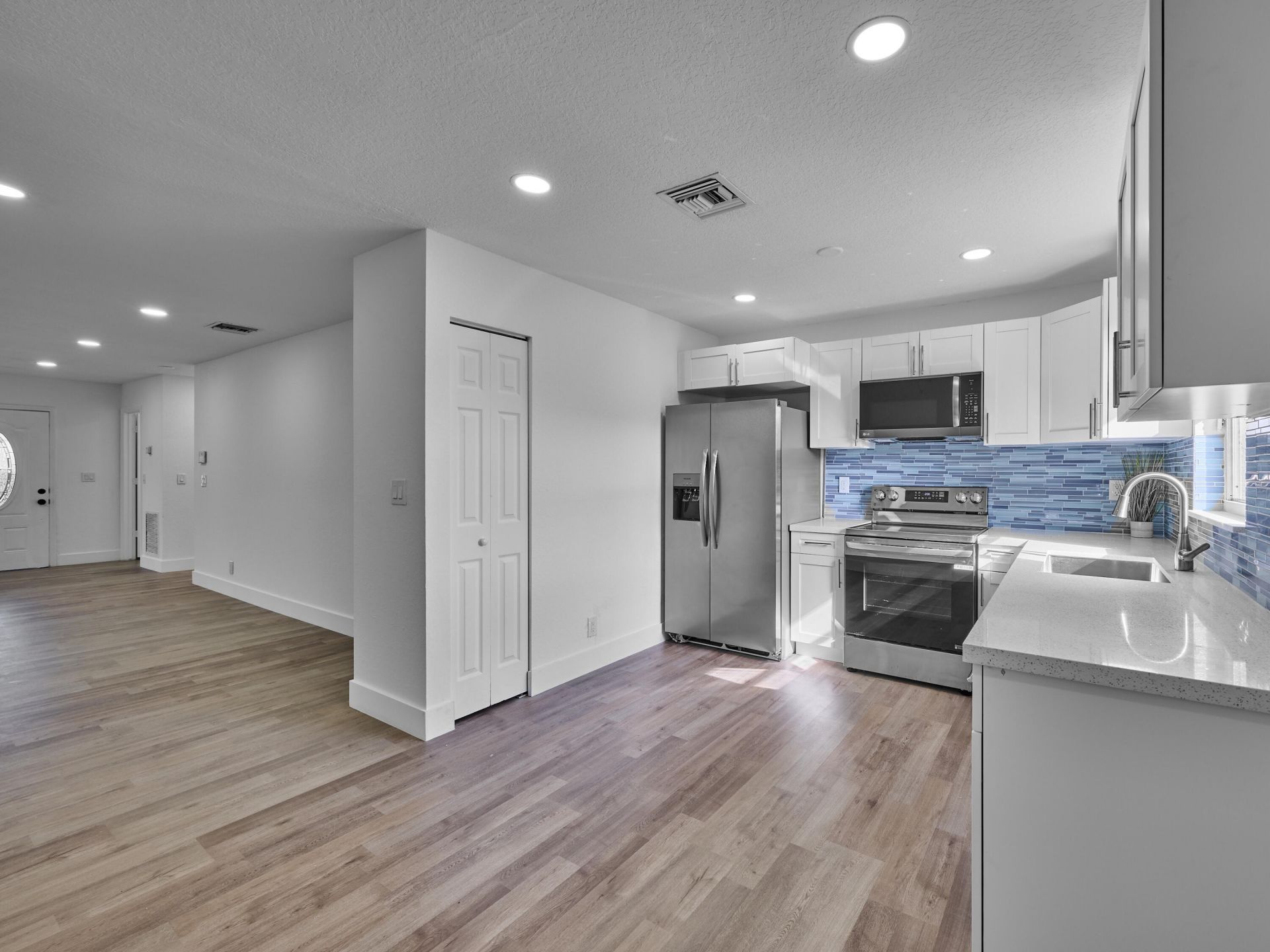 1549 W 19th Street, Riviera Beach, FL 33404 Photo