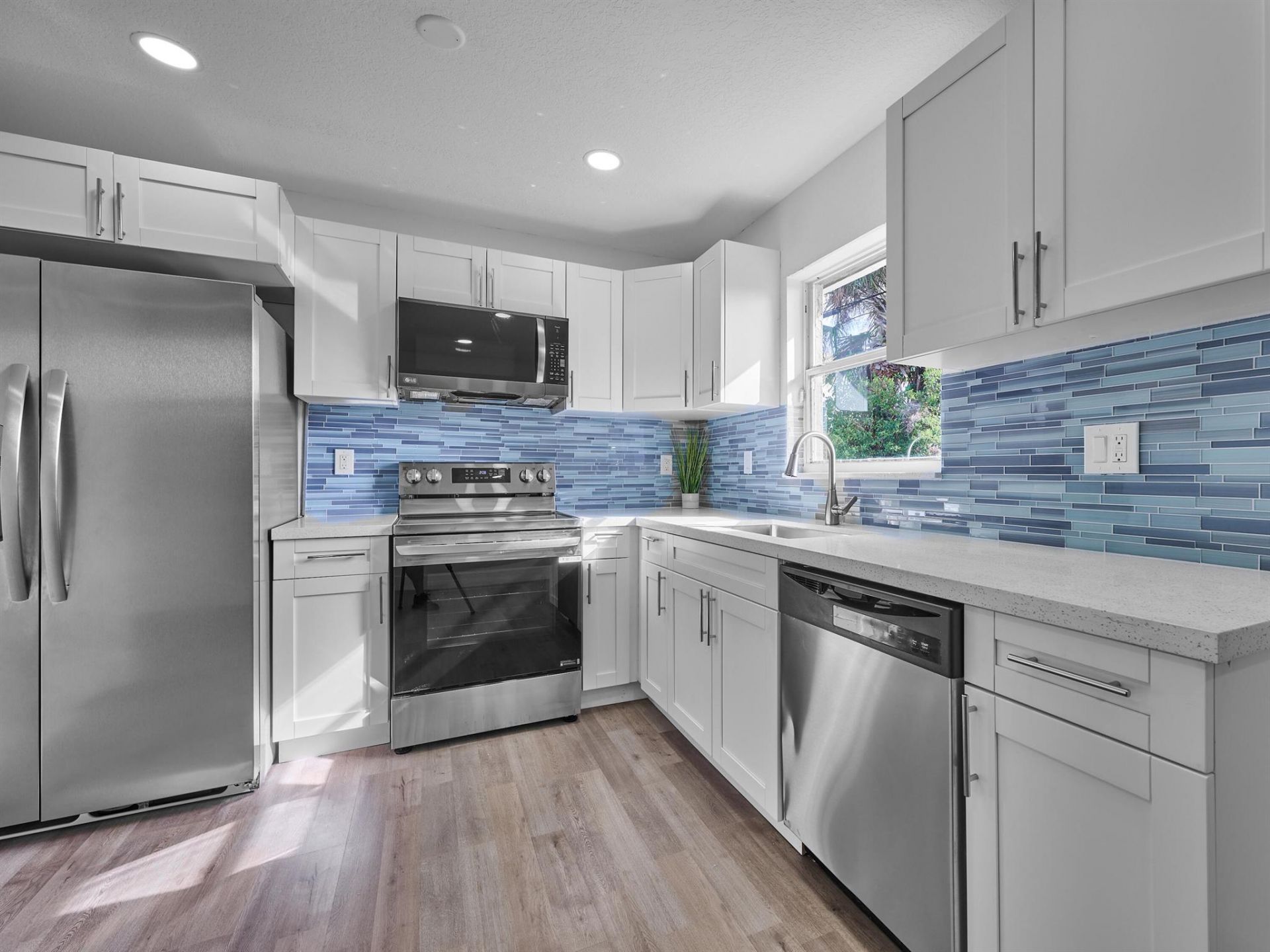 1549 W 19th Street, Riviera Beach, FL 33404 Photo