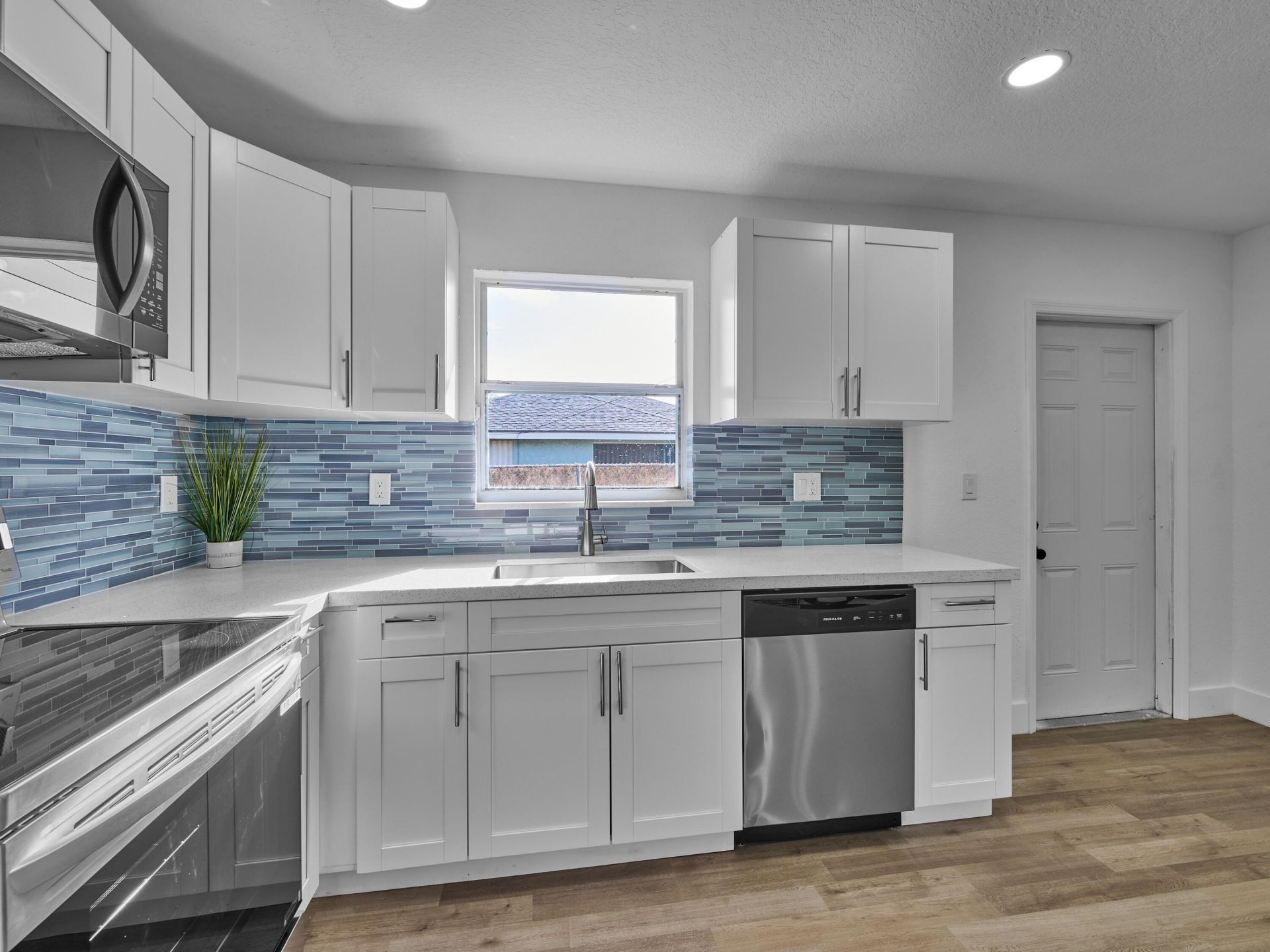 1549 W 19th Street, Riviera Beach, FL 33404 Photo