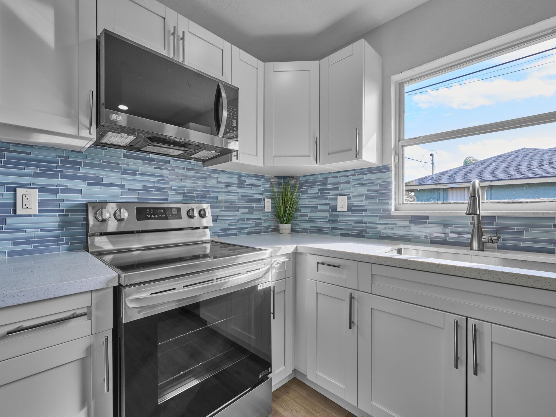 1549 W 19th Street, Riviera Beach, FL 33404 Photo