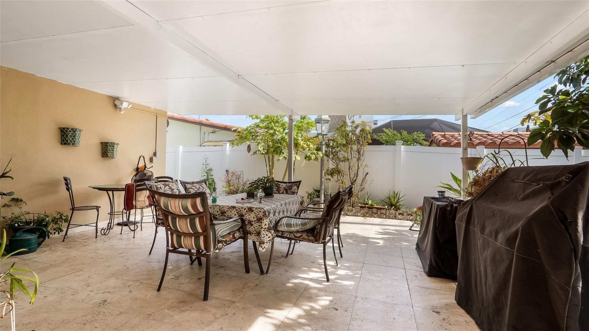 1032 NE 4th Court, Hallandale Beach, FL 33009 Photo