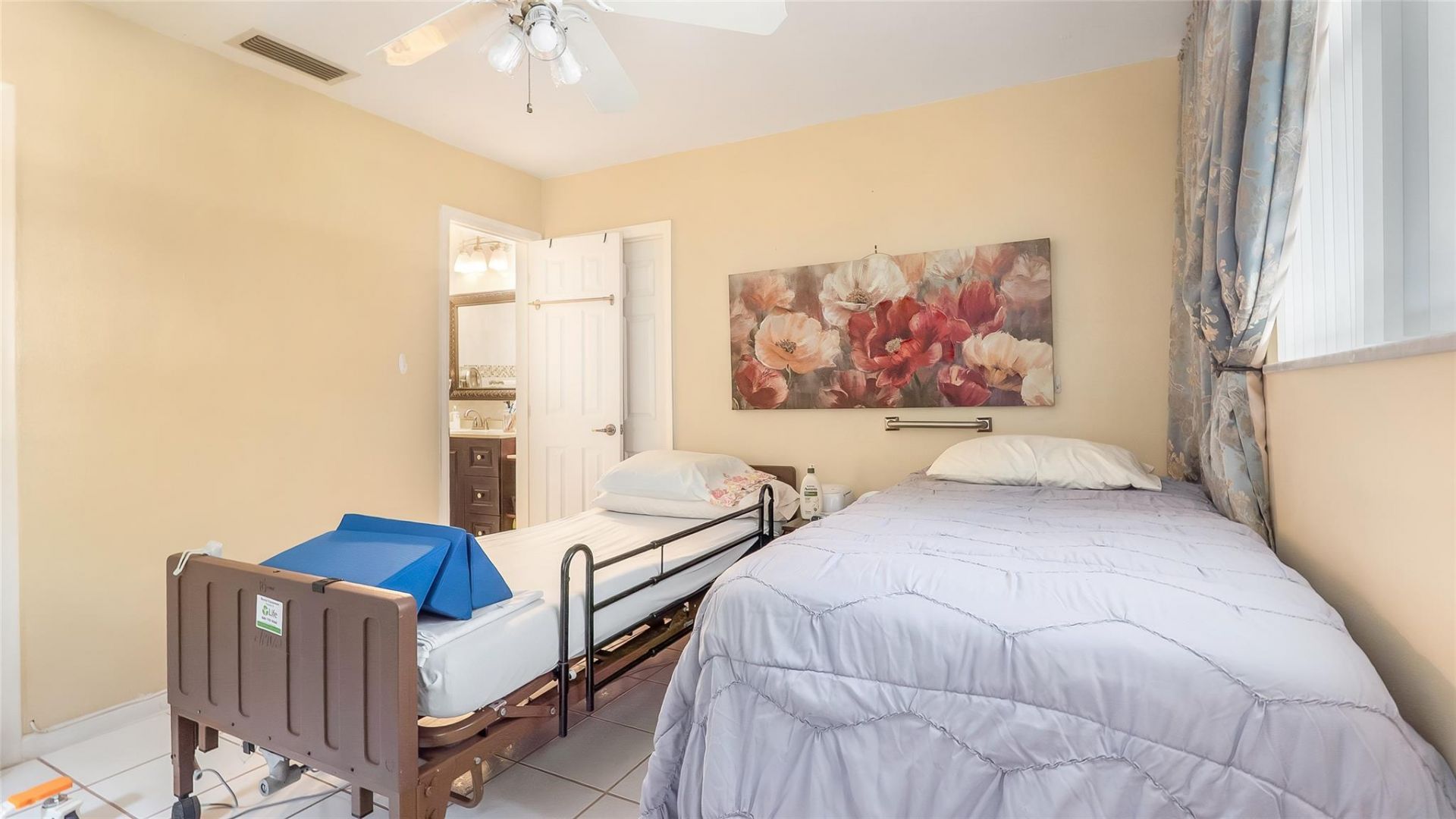 1032 NE 4th Court, Hallandale Beach, FL 33009 Photo