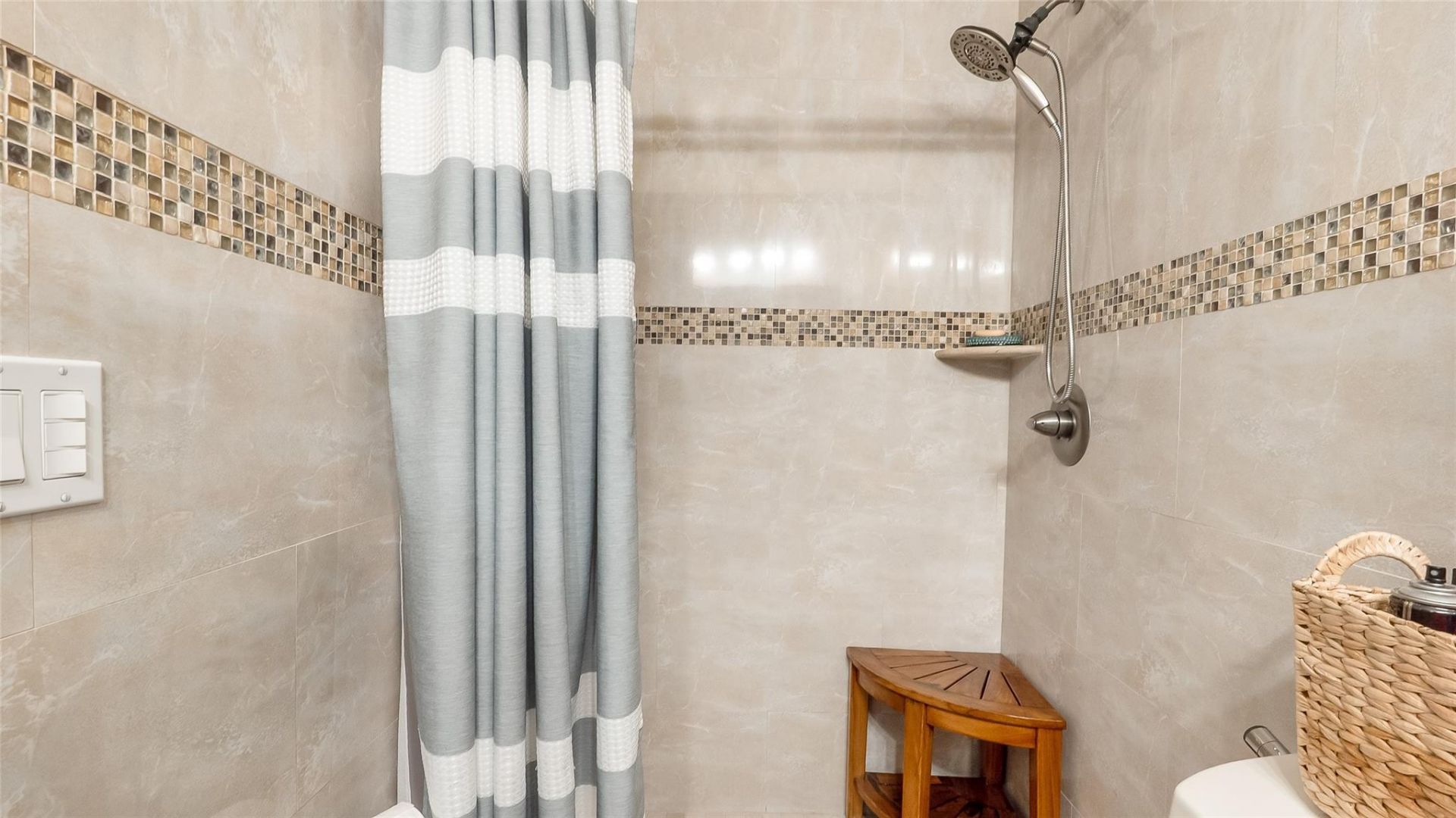 1032 NE 4th Court, Hallandale Beach, FL 33009 Photo