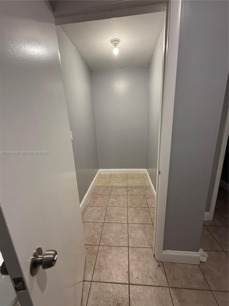 5960 SW 23rd St, West Park, FL 33023 Photo