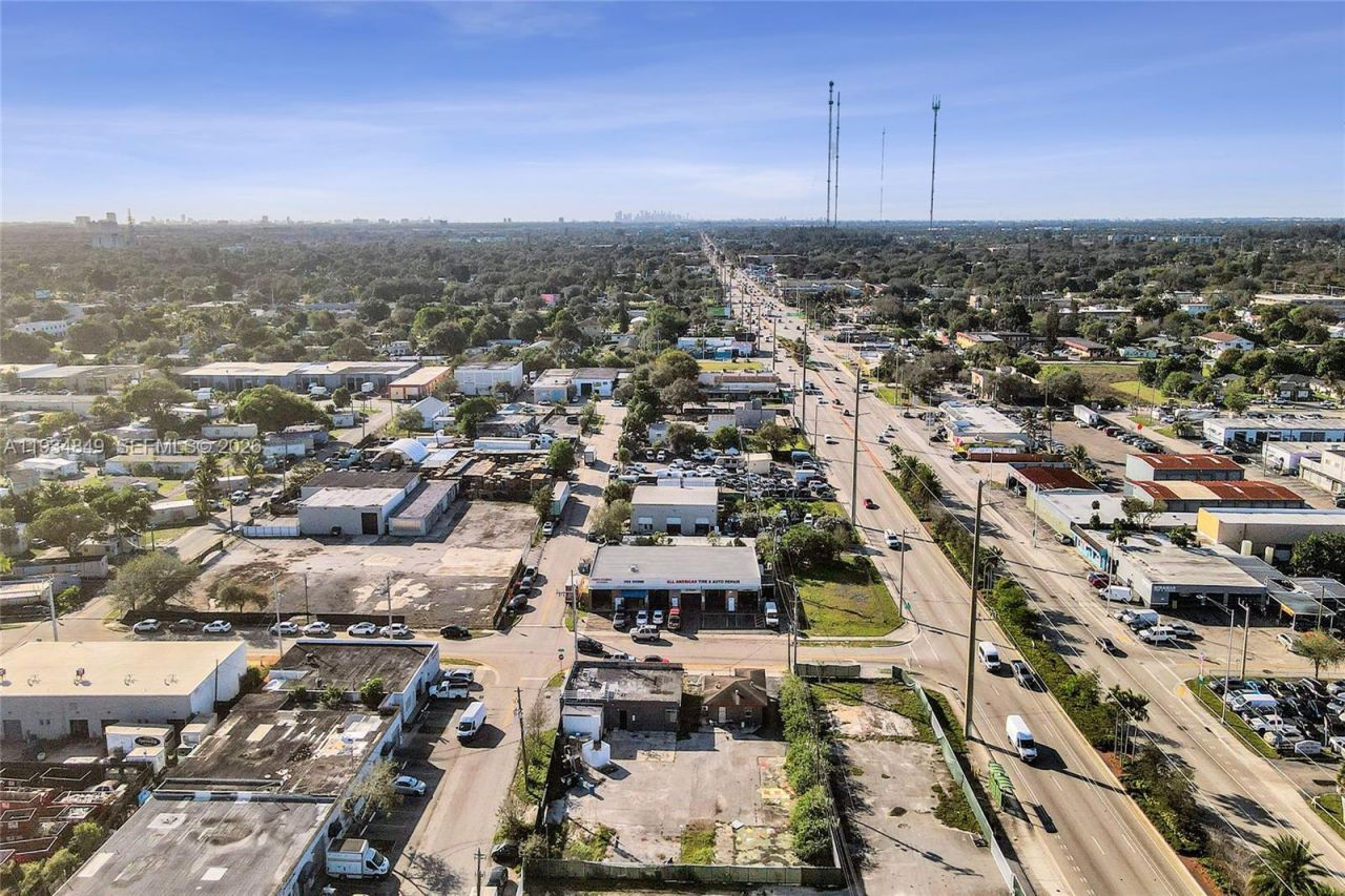 5960 SW 23rd St, West Park, FL 33023 Photo