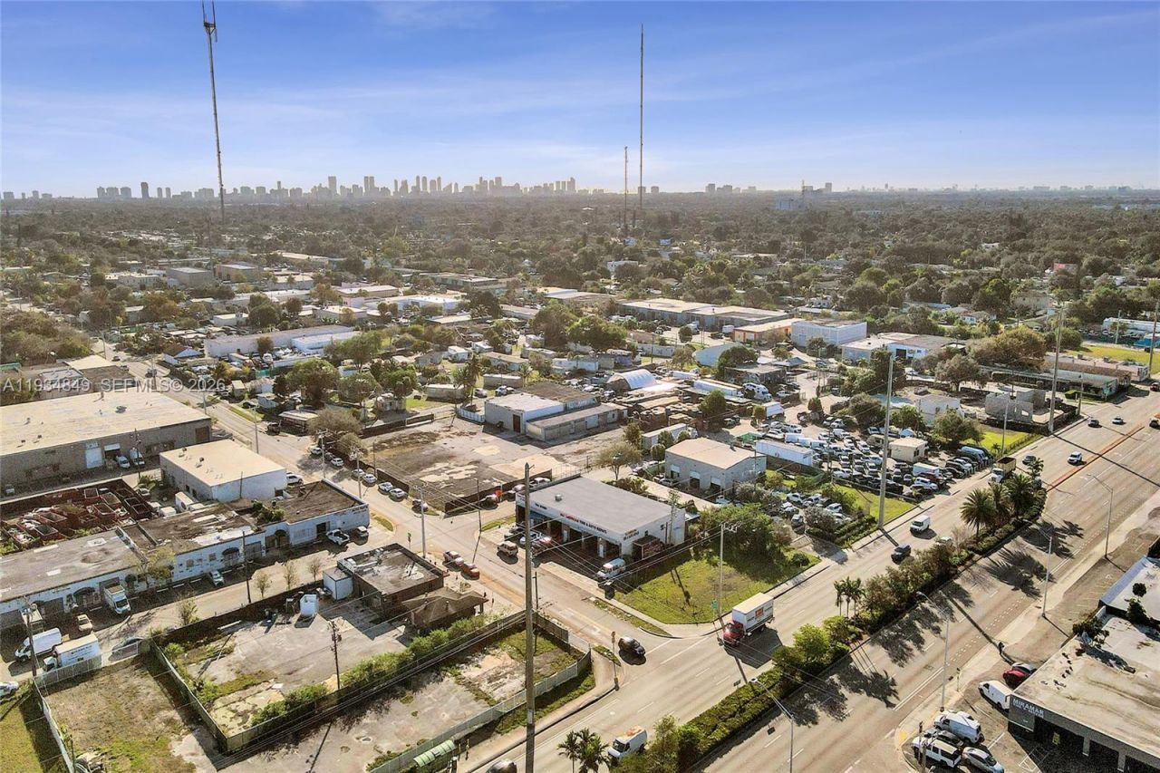 5960 SW 23rd St, West Park, FL 33023 Photo