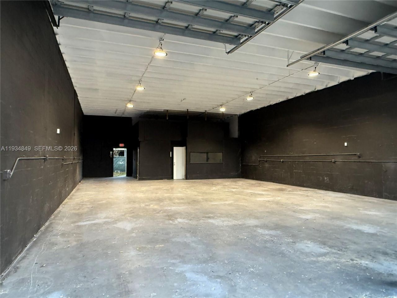 5960 SW 23rd St, West Park, FL 33023 Photo