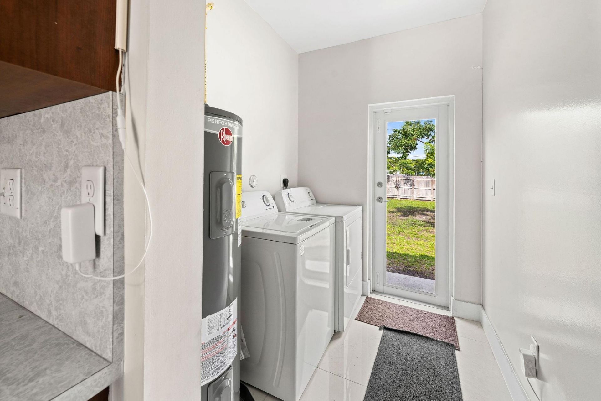 141 NW 12th Street, Fort Lauderdale, FL 33060 Photo