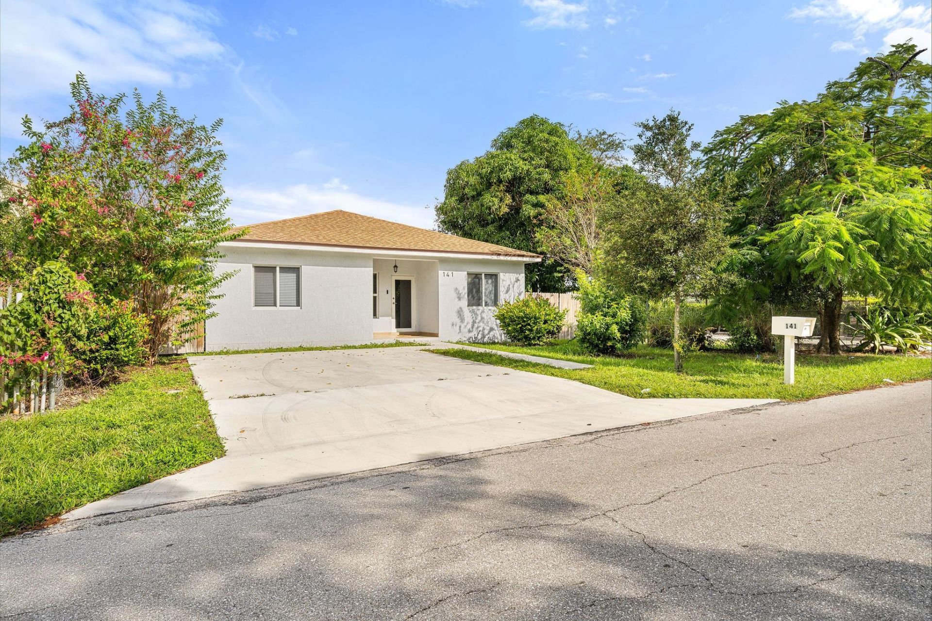 141 NW 12th Street, Fort Lauderdale, FL 33060 Photo