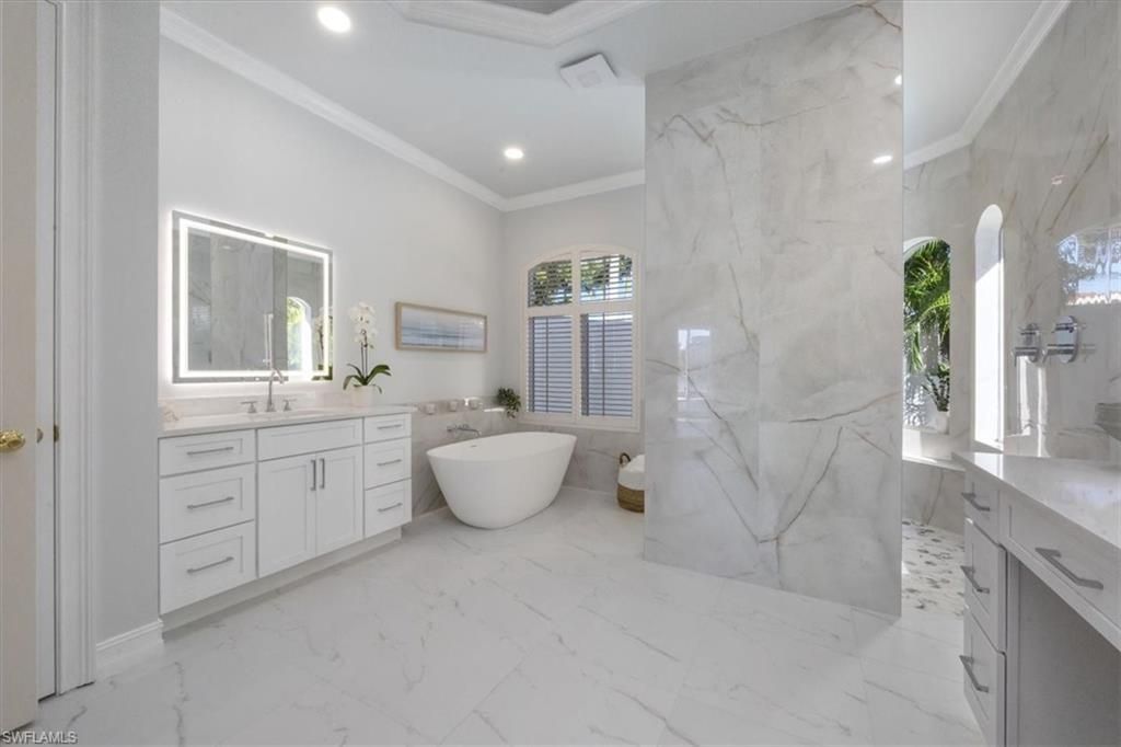 2825 Leeward Ln, Naples, FL 34103 Photo