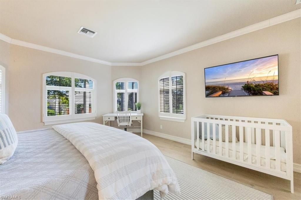 2825 Leeward Ln, Naples, FL 34103 Photo