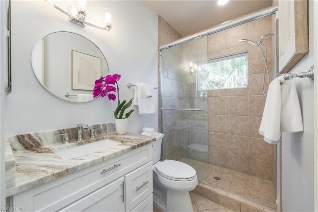 2825 Leeward Ln, Naples, FL 34103 Photo