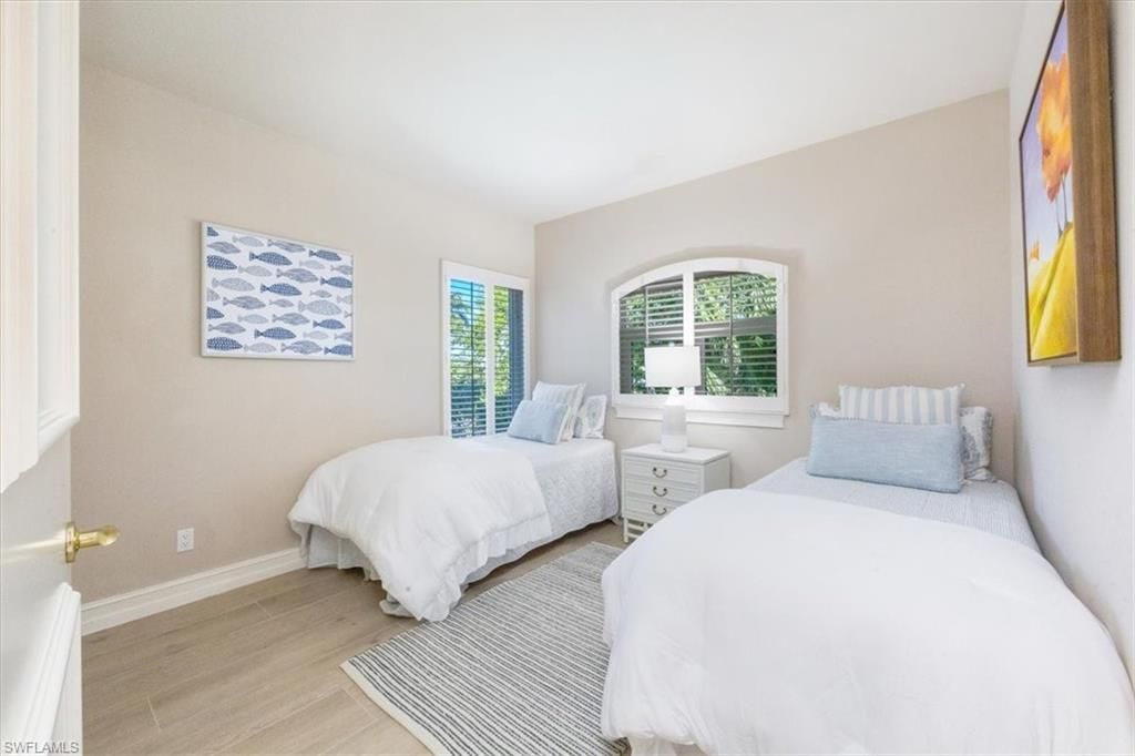 2825 Leeward Ln, Naples, FL 34103 Photo