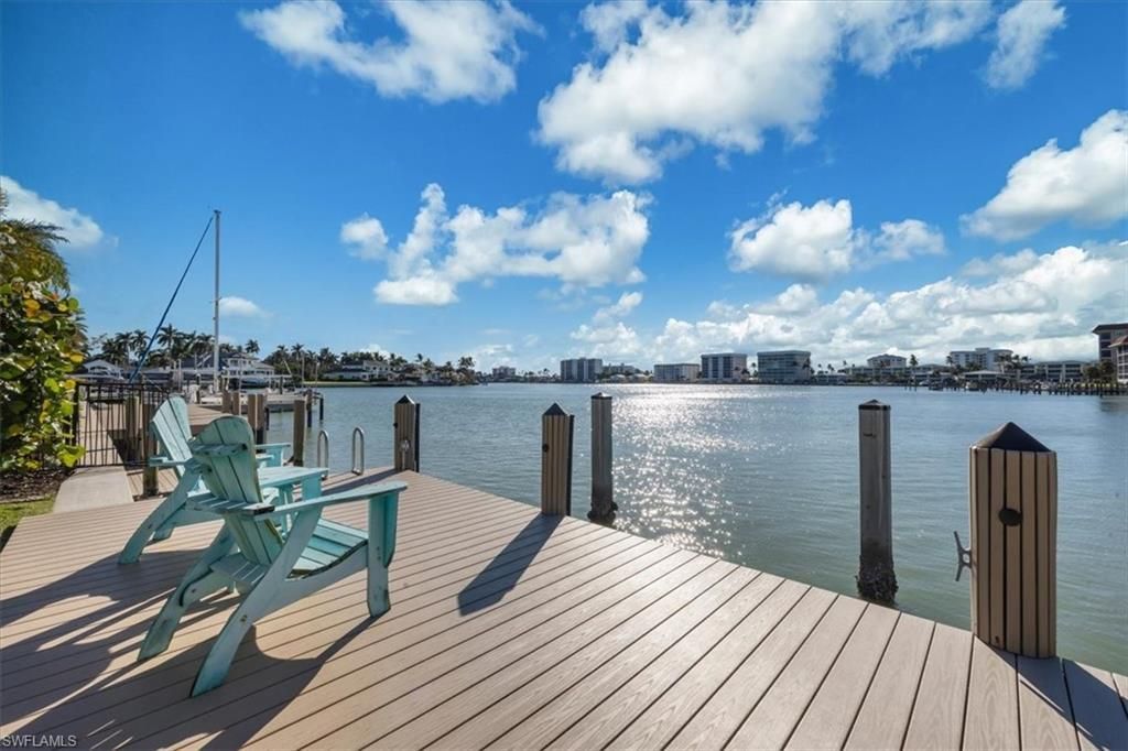 2825 Leeward Ln, Naples, FL 34103 Photo