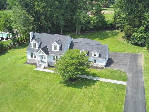 4909 THREADNEEDLE ROAD, WILMINGTON, DE 19807