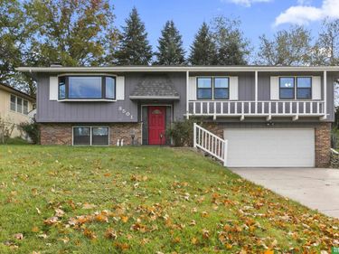 3501 Lynnwood Drive, Bellevue, NE 68123