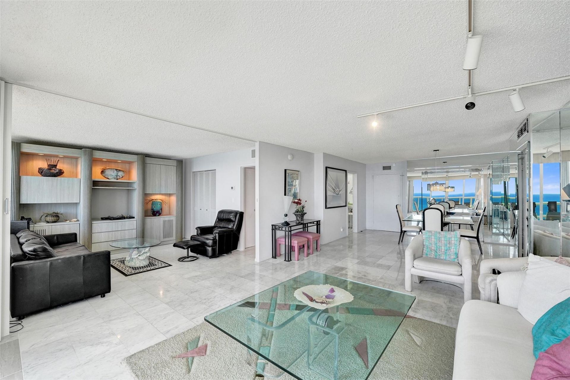 3140 S Ocean Drive, Unit 2206, Hallandale Beach, FL 33009 Photo