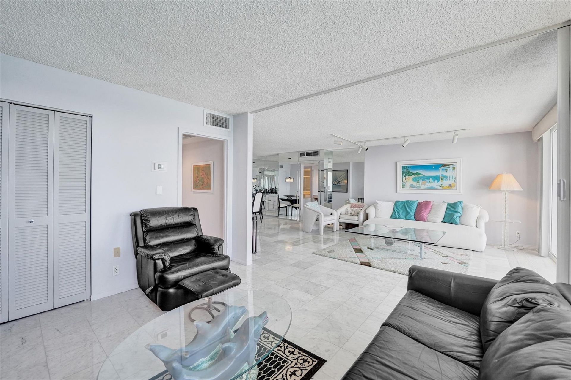 3140 S Ocean Drive, Unit 2206, Hallandale Beach, FL 33009 Photo